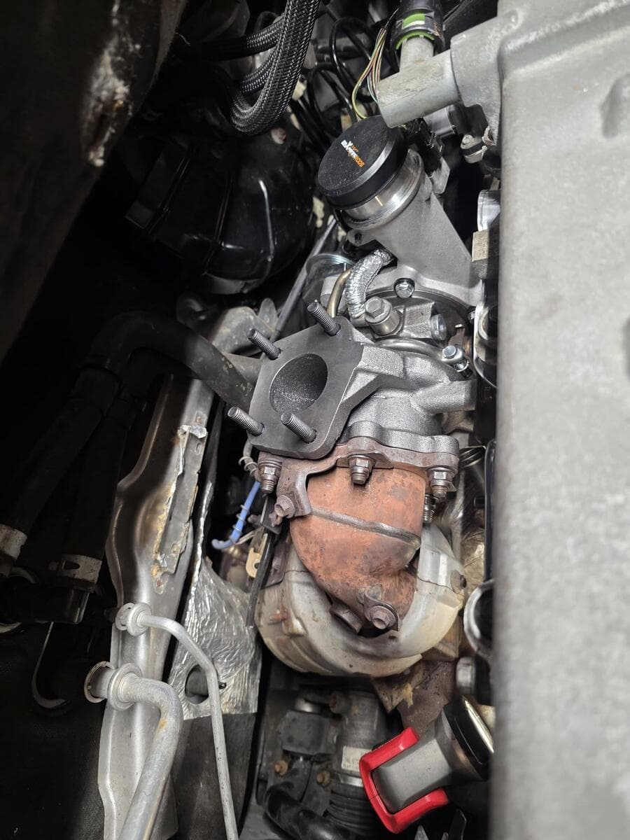 Turbo replacement on a 2007 Mazda CX-7 in the bay