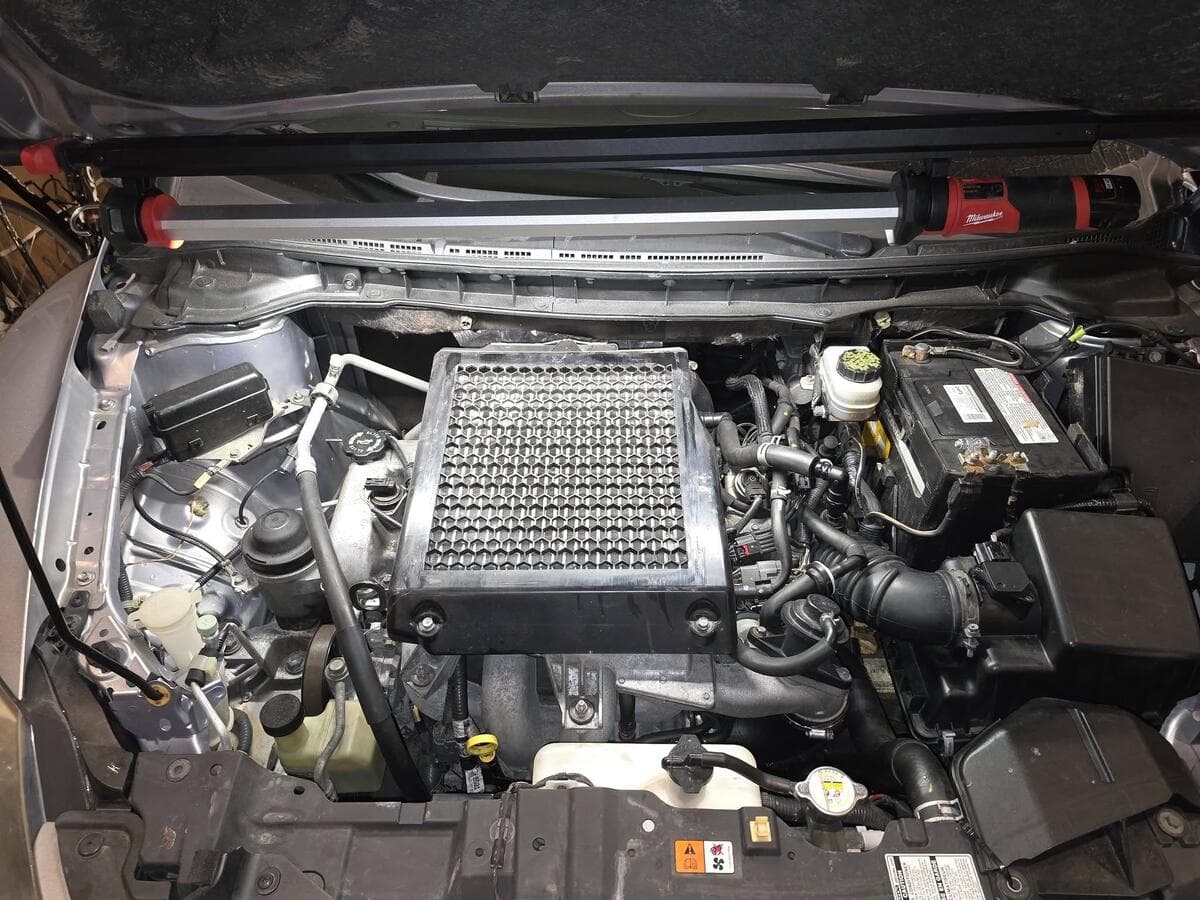Top-mount intercooler with the charge system serviced